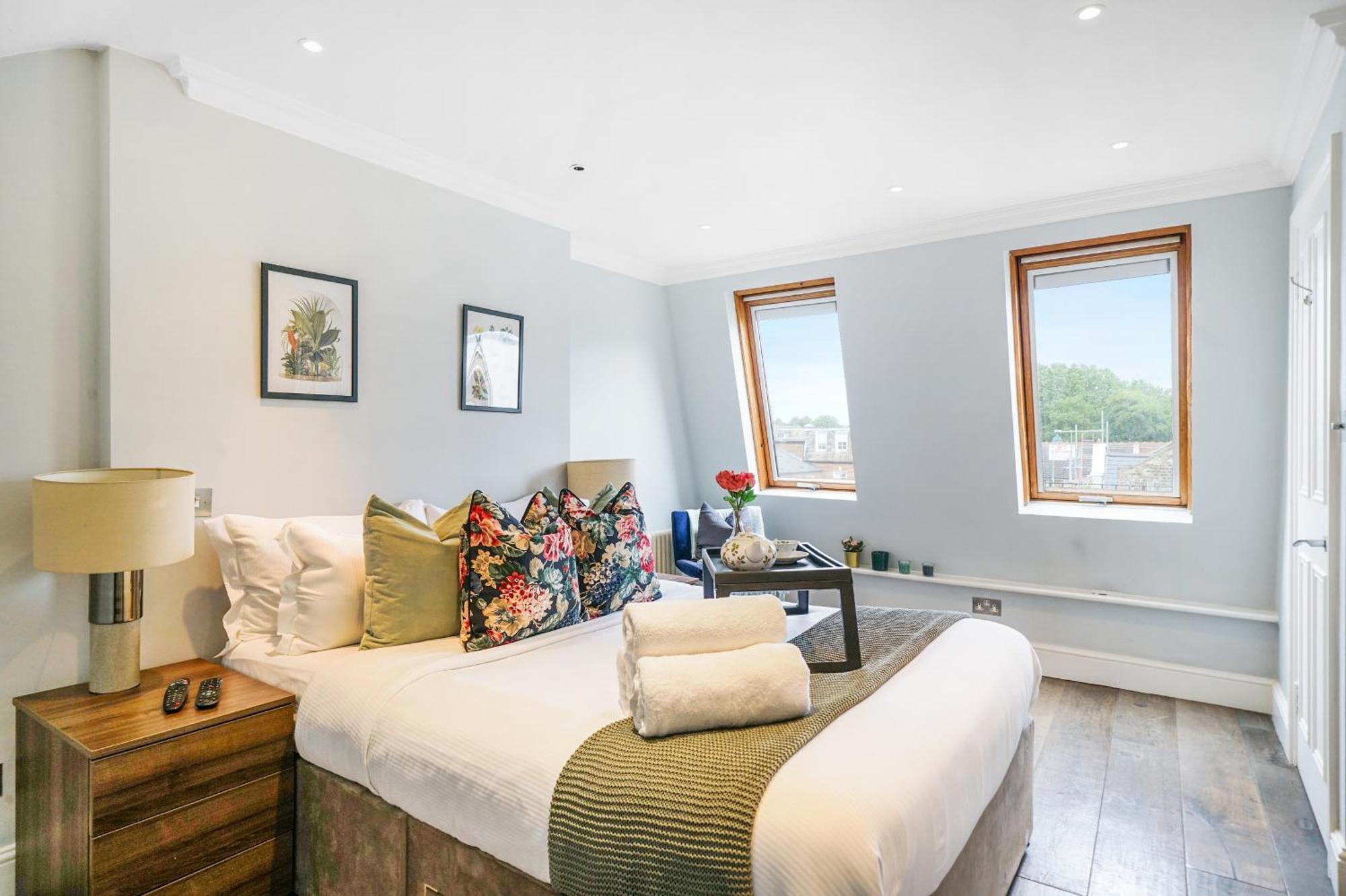 Ferienhaus Stylish 2bed 2 Bath House With Balcony *
