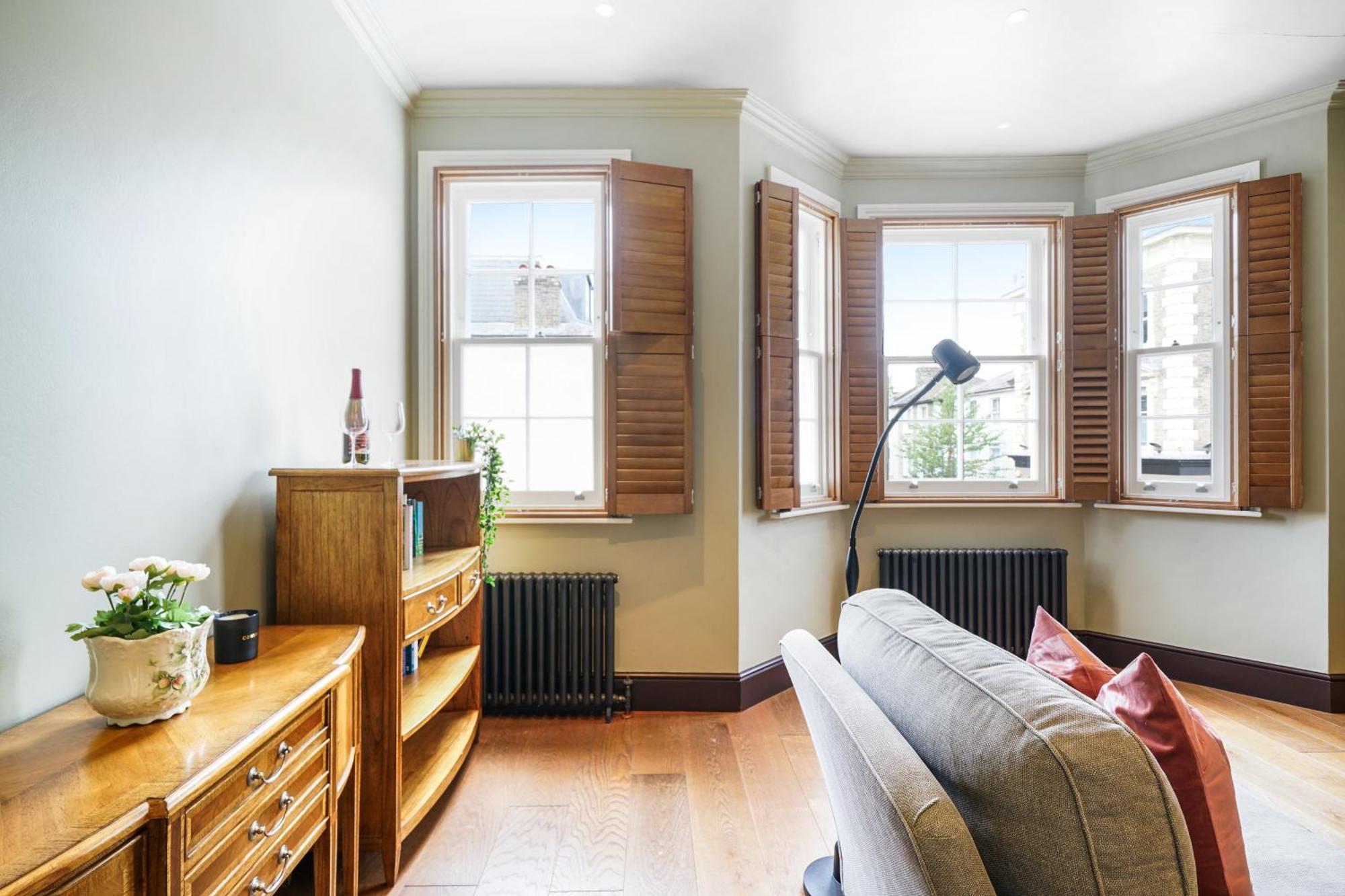 Stylish 2bed 2 Bath House With Balcony Casa de férias Londres