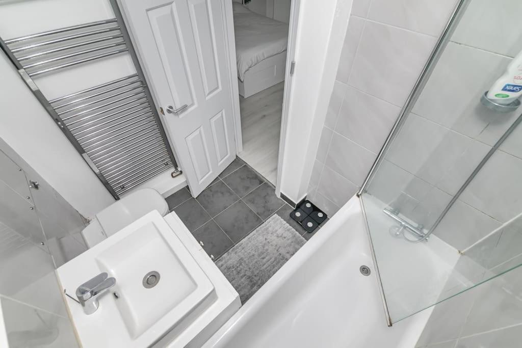 One Bed Flat In Chiswick Appartement Londres