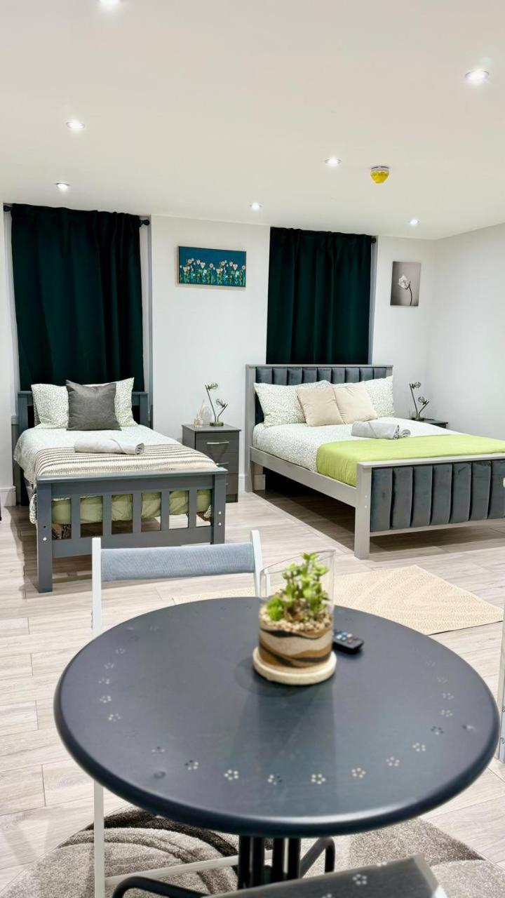 One Bedroom In Camden *