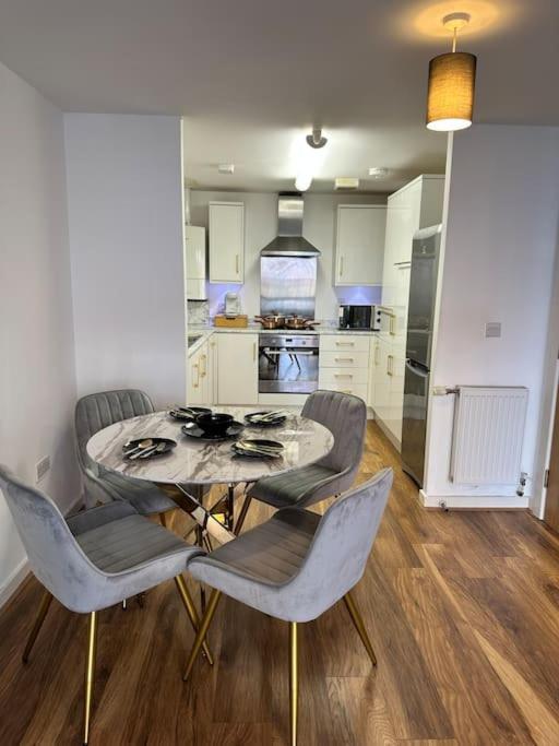 Stylish Zone 2 * Londres