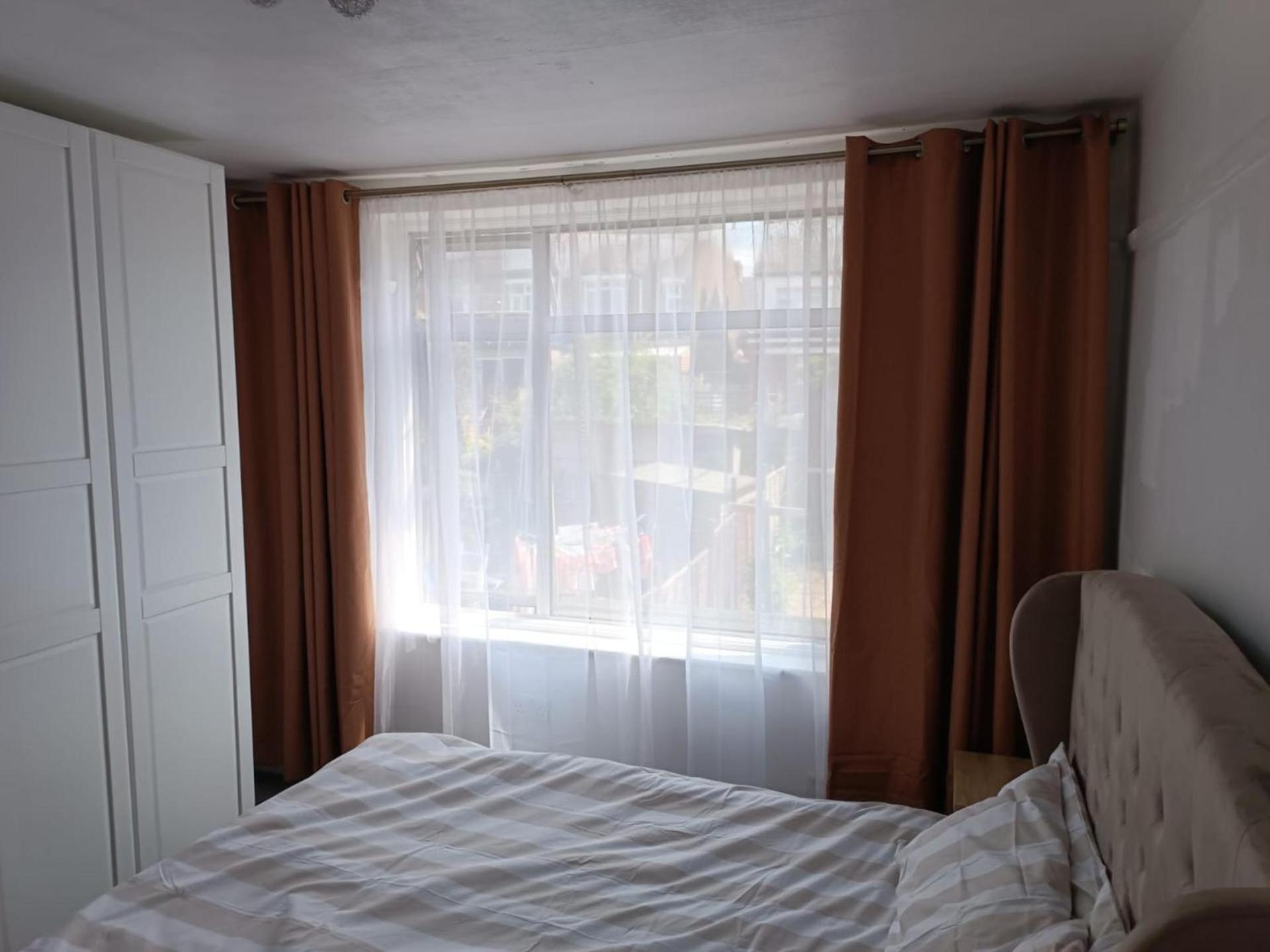 Hébergement de vacances Large 4 Bed Terraced House Londres