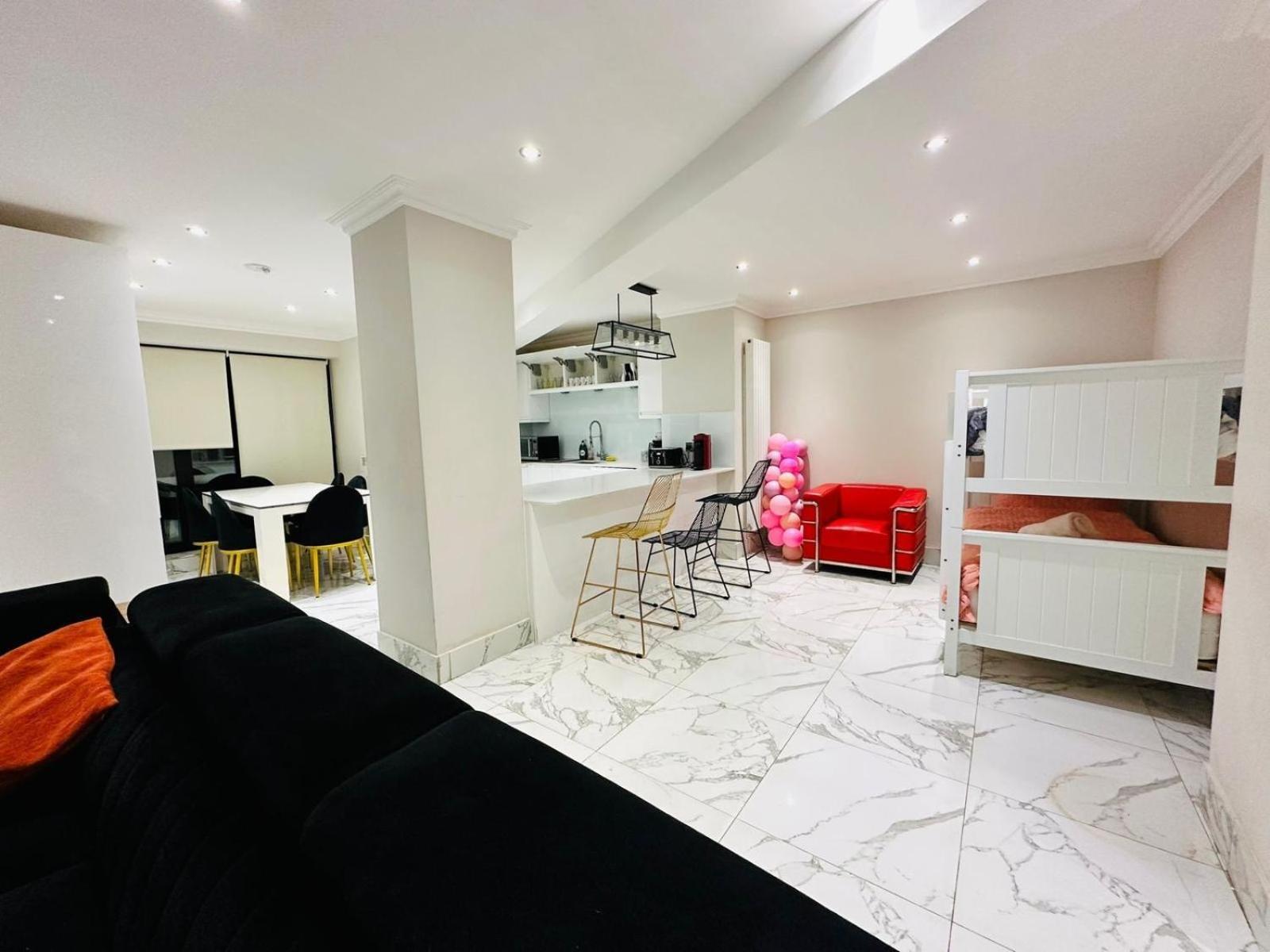 Spacious One Bed In Wembley Appartement Londres
