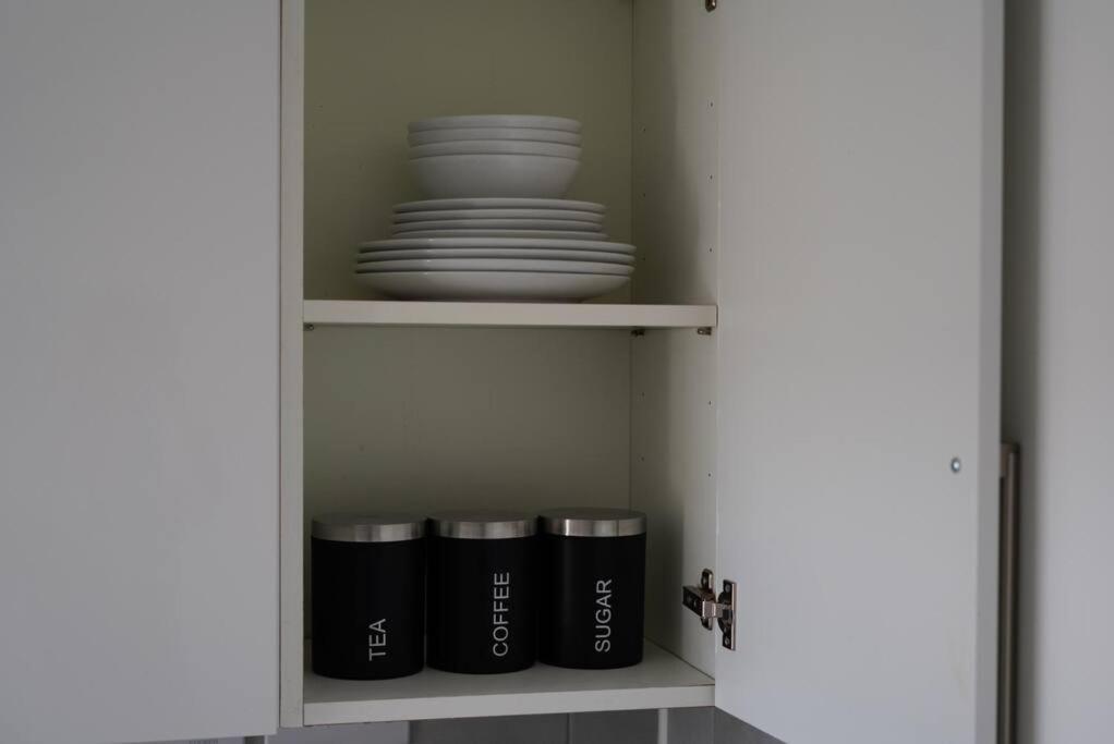 7 Apartment *