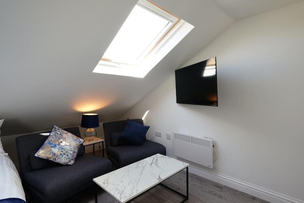 Apartment 7 London