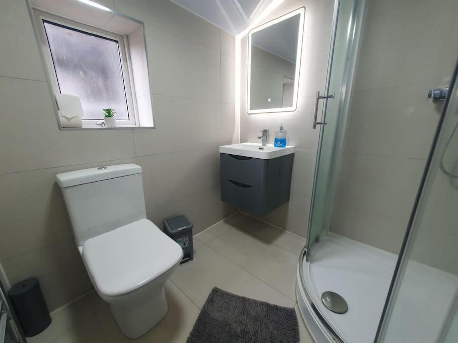 2 Apartment *