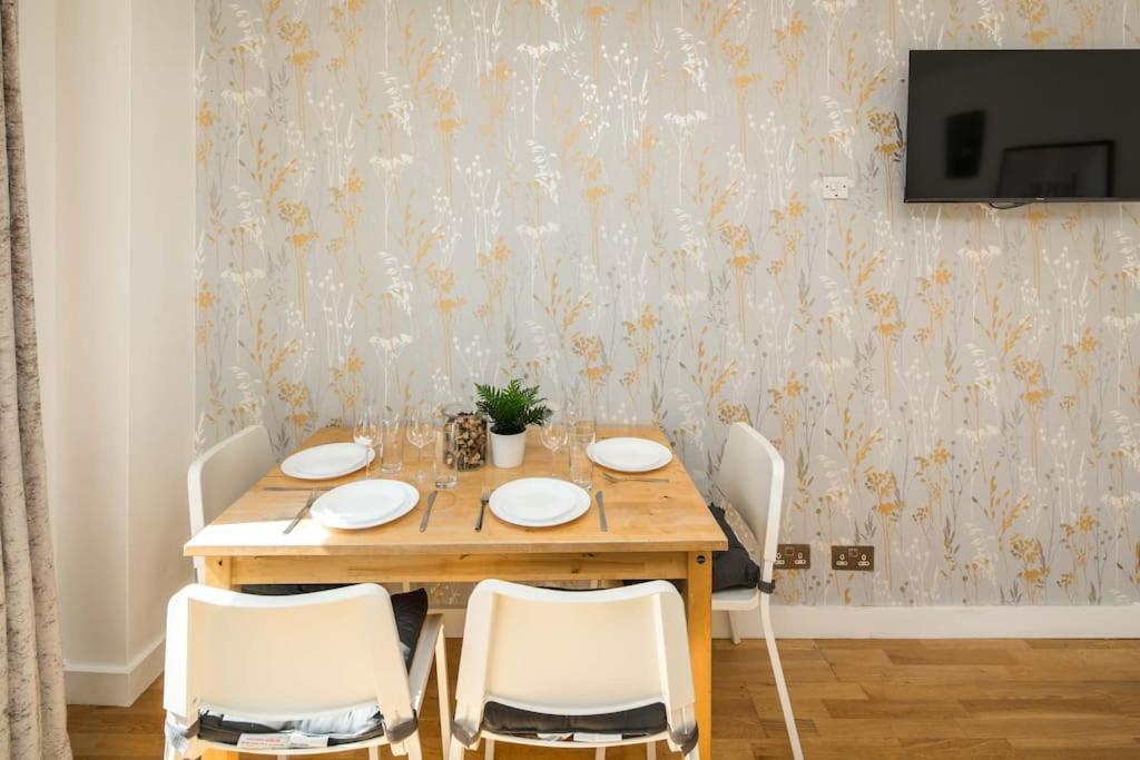 2bed Living Balcony Appartement Londres