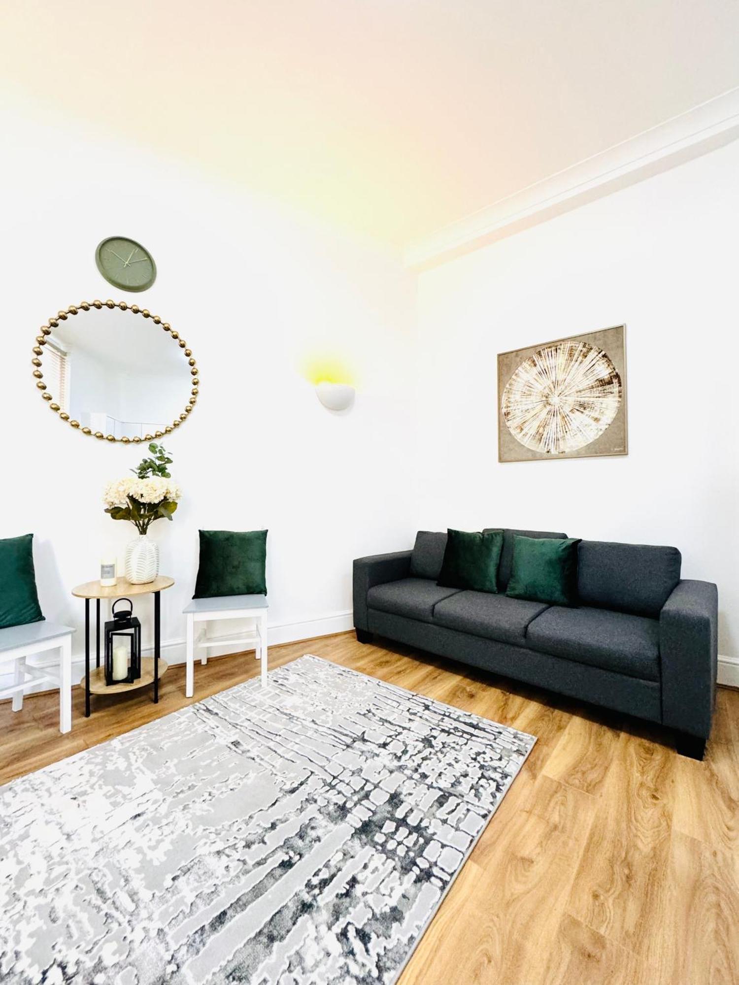 Beautiful 2bedroom Flat In St John