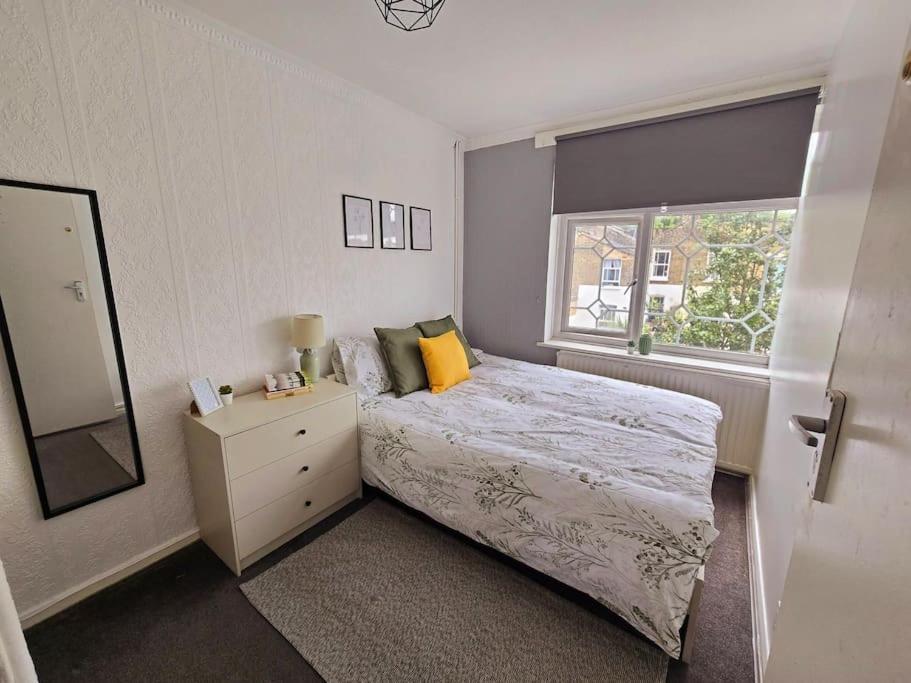 Beautiful In Prime Location! Londres