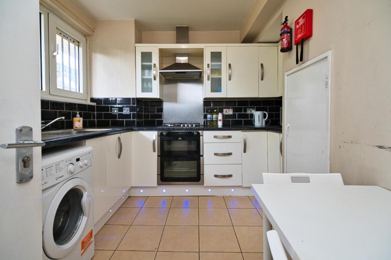 Beautiful Single Bedroom Maison d'hôtes Londres