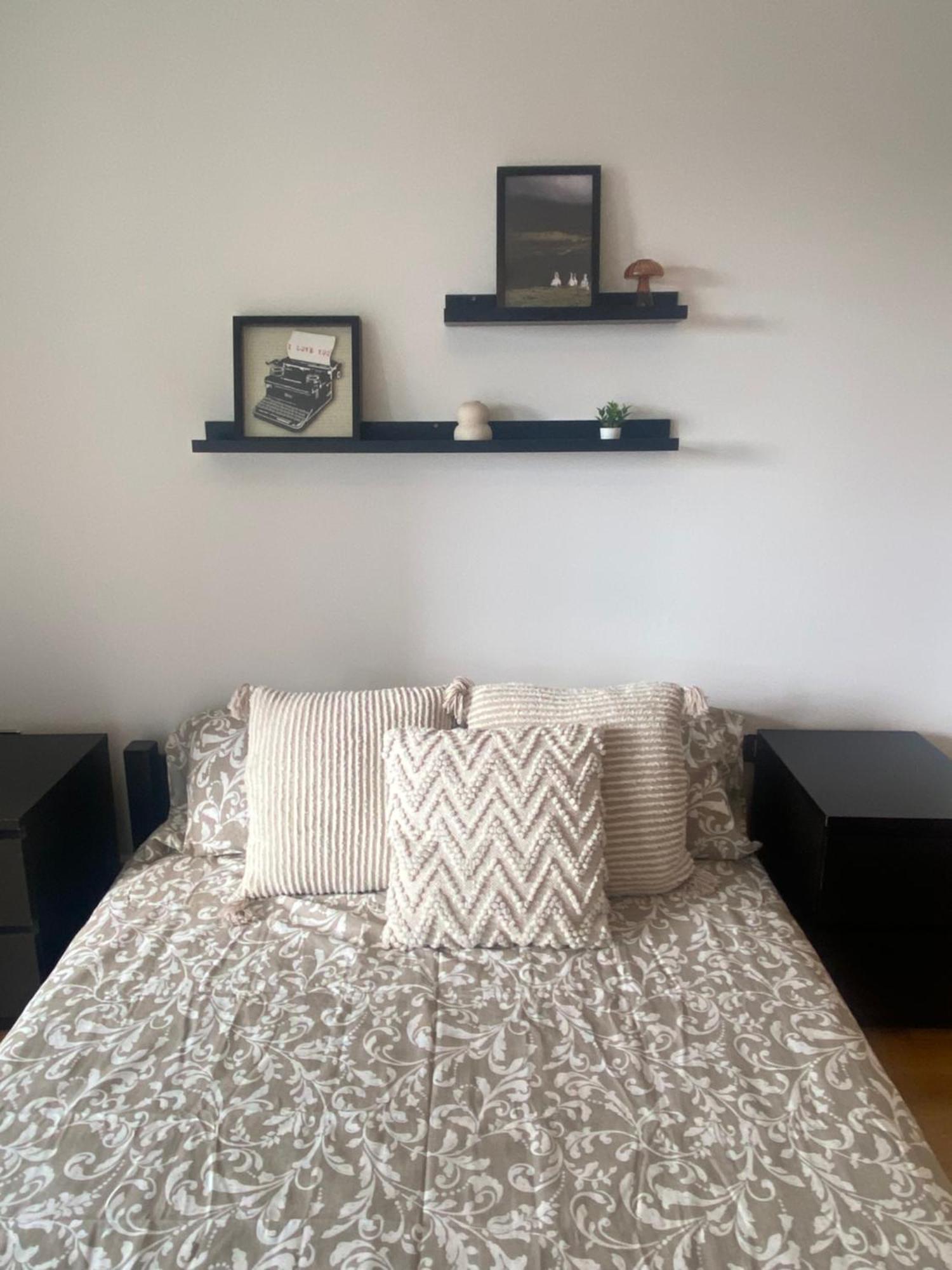 2 Bedroom Flat In Riverside West *