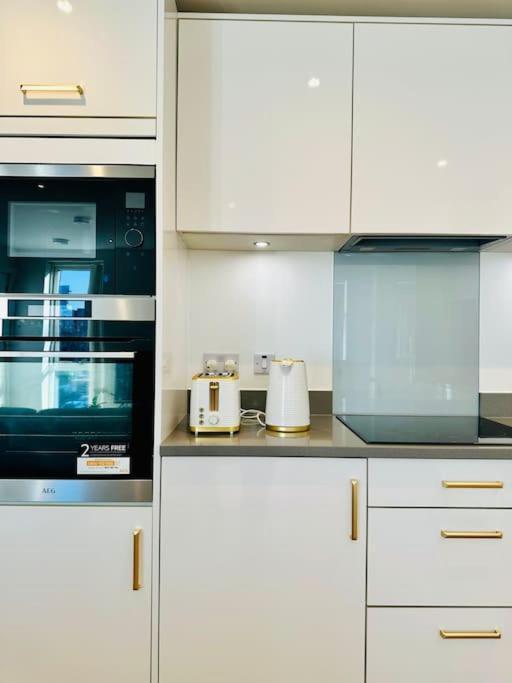 Stylish In Zone 2 Appartement