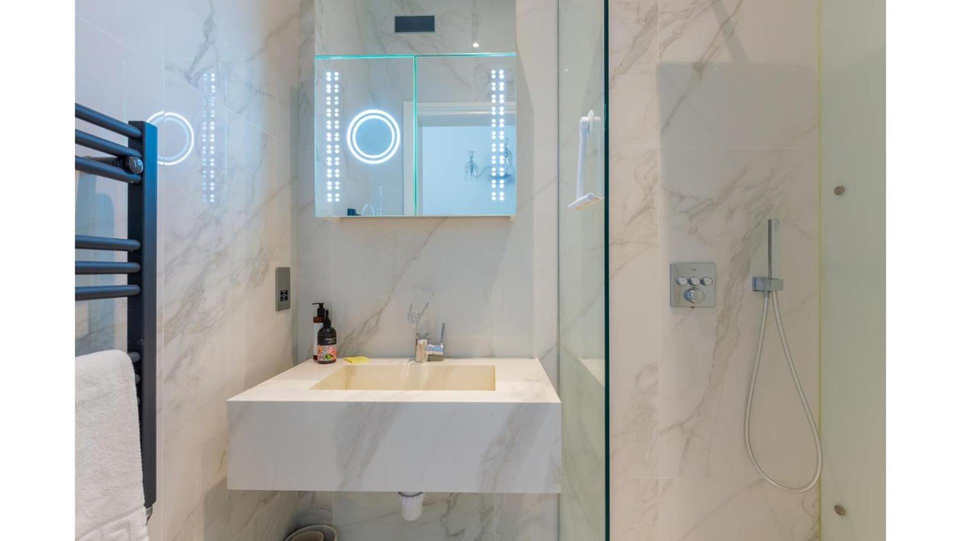 Appartement Lavish 1bd By Hyde Park *
