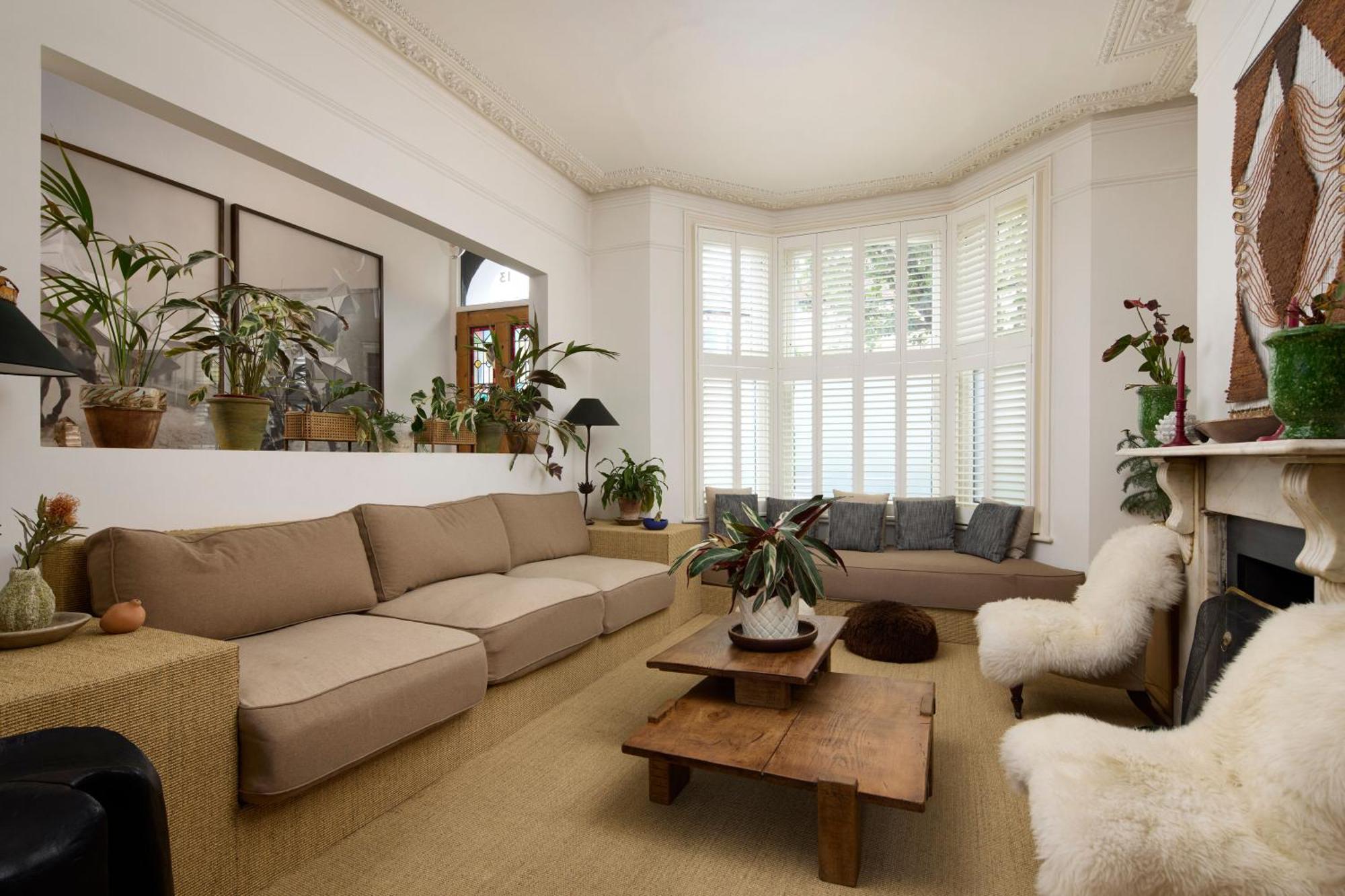 Art-inspired Designer Family - Private Garden *