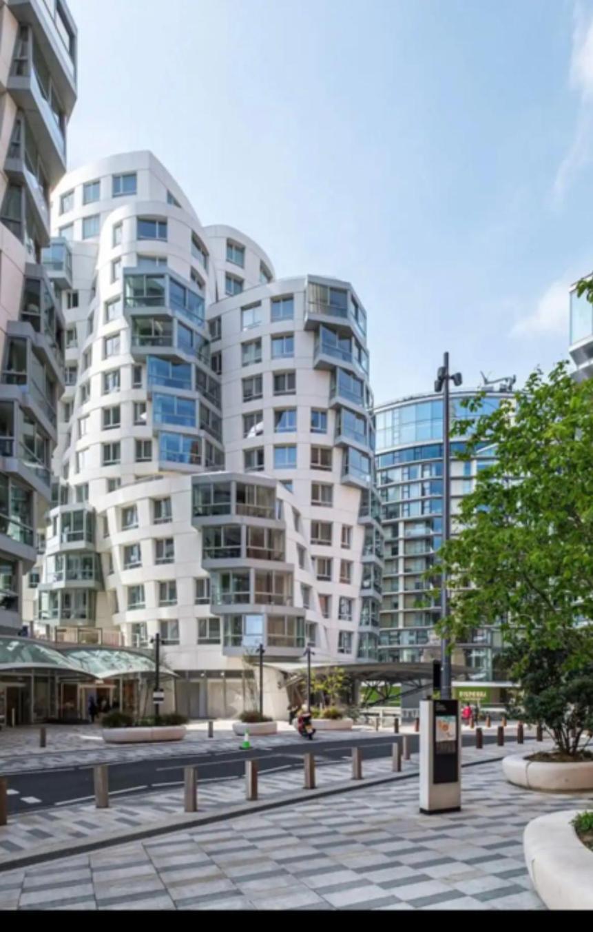Apartamento Spacious 2 Bed 2 Bath Battersea Powerstation *