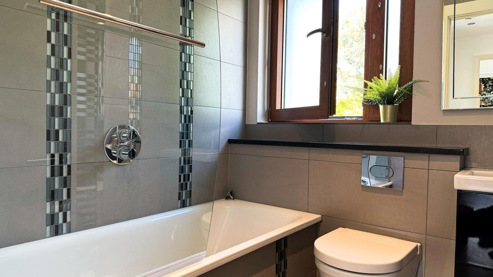 Holiday home Luxurious 3bed House With Bath & Garden *
