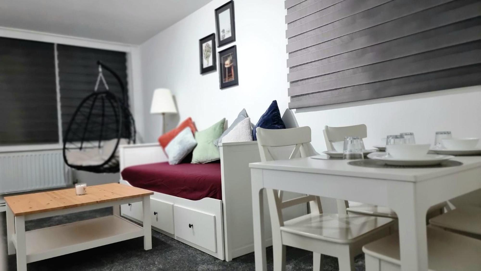 Appartement Amazing 1 Bed Entire Flat With Separate Living And Kitchen In With Free Parking *