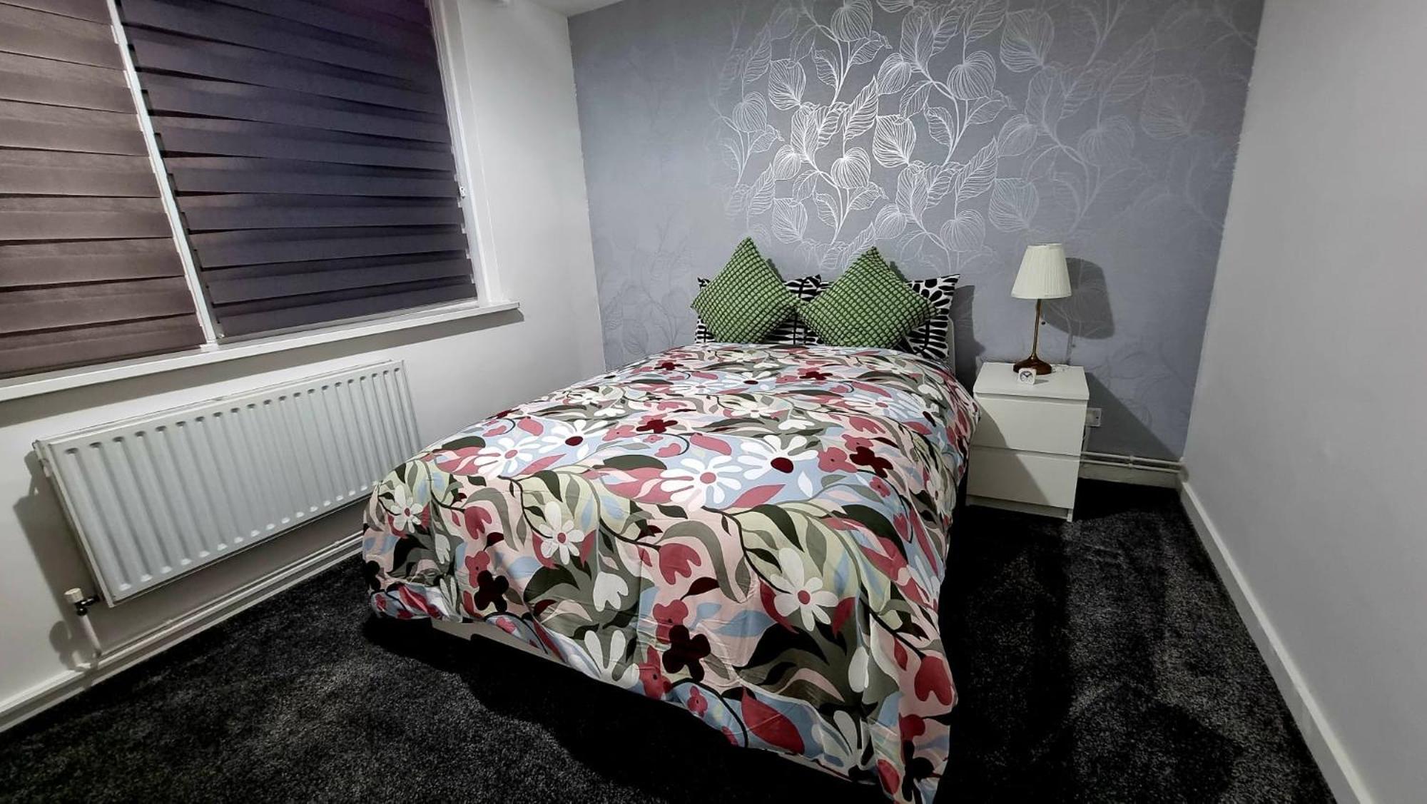 Appartement Amazing 1 Bed Entire Flat With Separate Living And Kitchen In With Free Parking