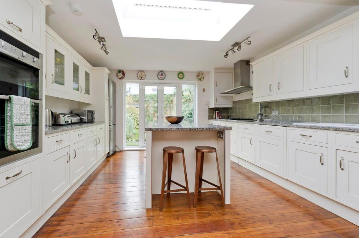 Fulham 4 Bed Family & Garden 5min From Tube Сasa de vacaciones *