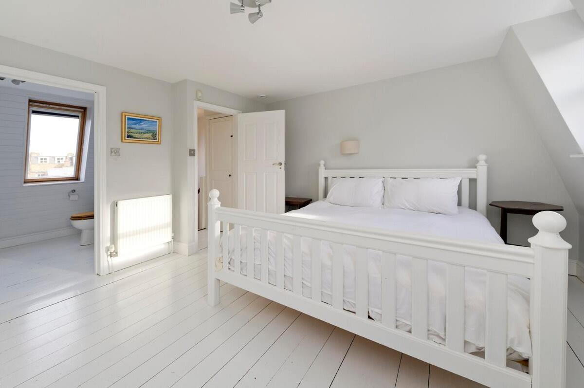 Сasa de vacaciones Fulham 4 Bed Family & Garden 5min From Tube Londres