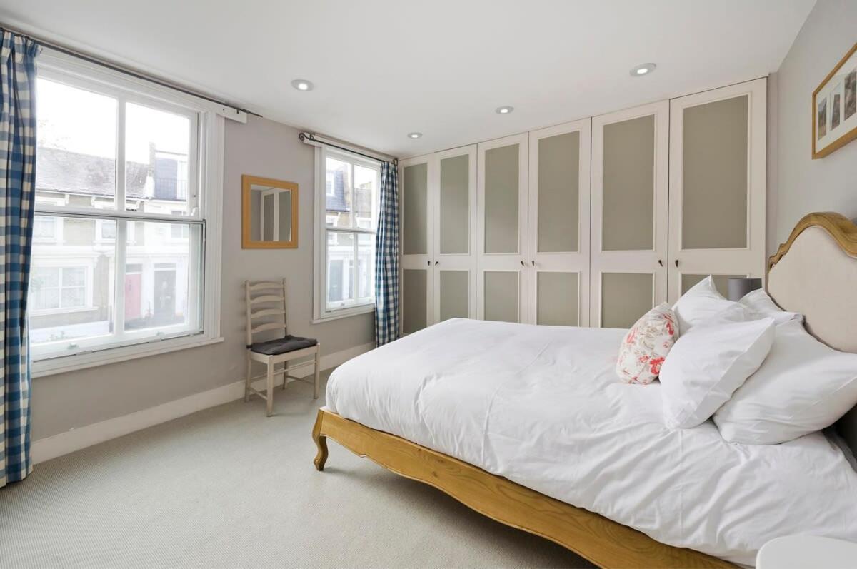 Fulham 4 Bed Family & Garden 5min From Tube Сasa de vacaciones Londres