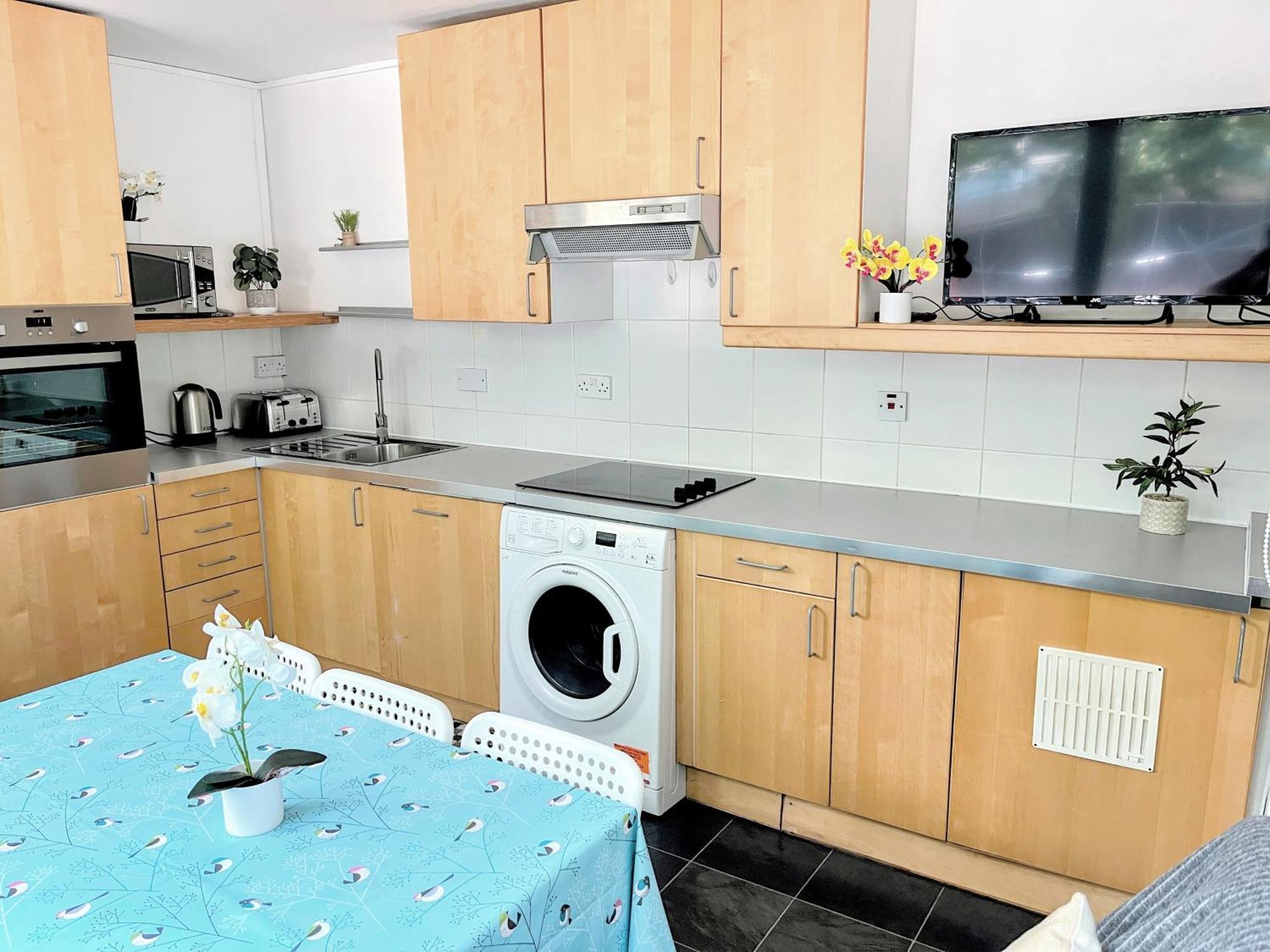Fab 3-bed 3-bath Duplex Oxford Street, Regents Park, Fitzrovia W1 Apartment