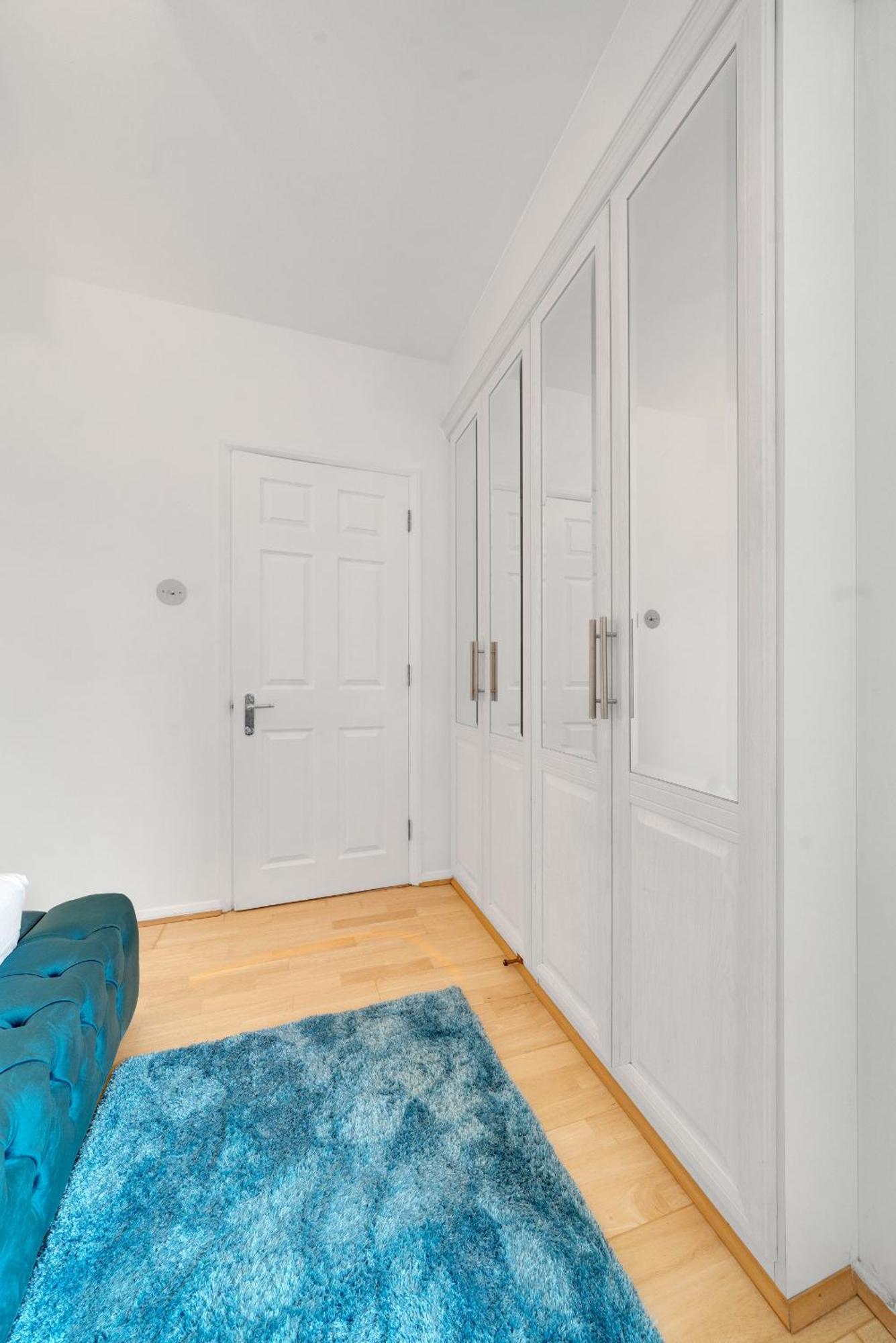 Spacious Two Bedroom Private In Tower Bridge Bridge Londres