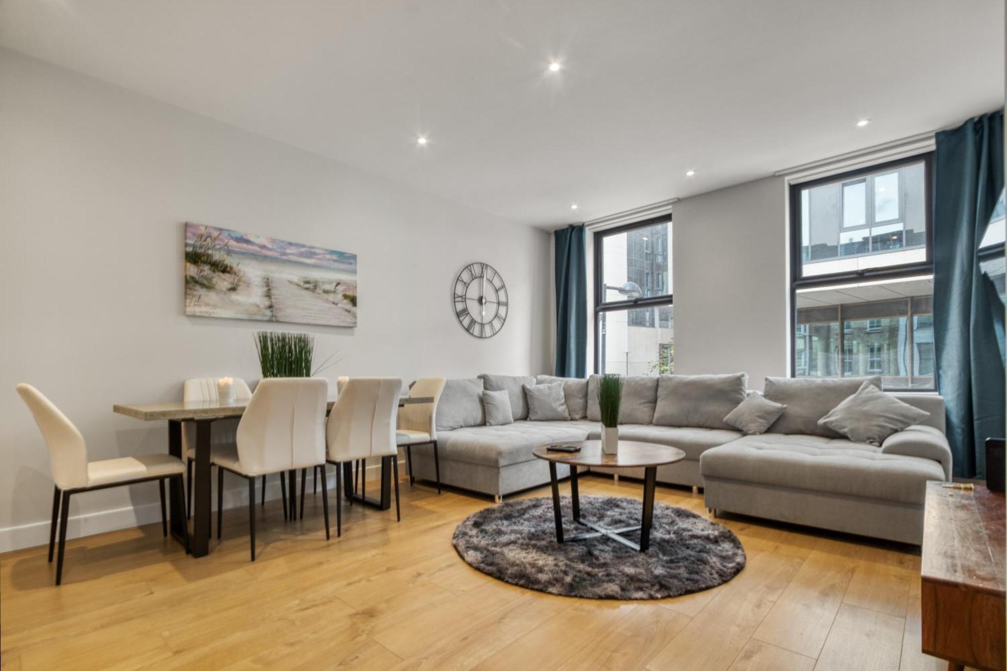 Finsbury Park 2 Bed Apartment *