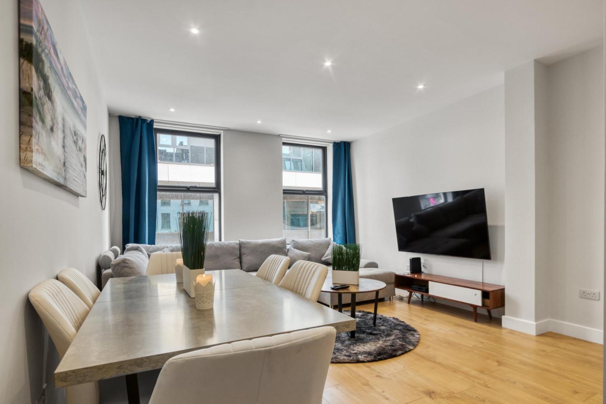 Finsbury Park 2 Bed *