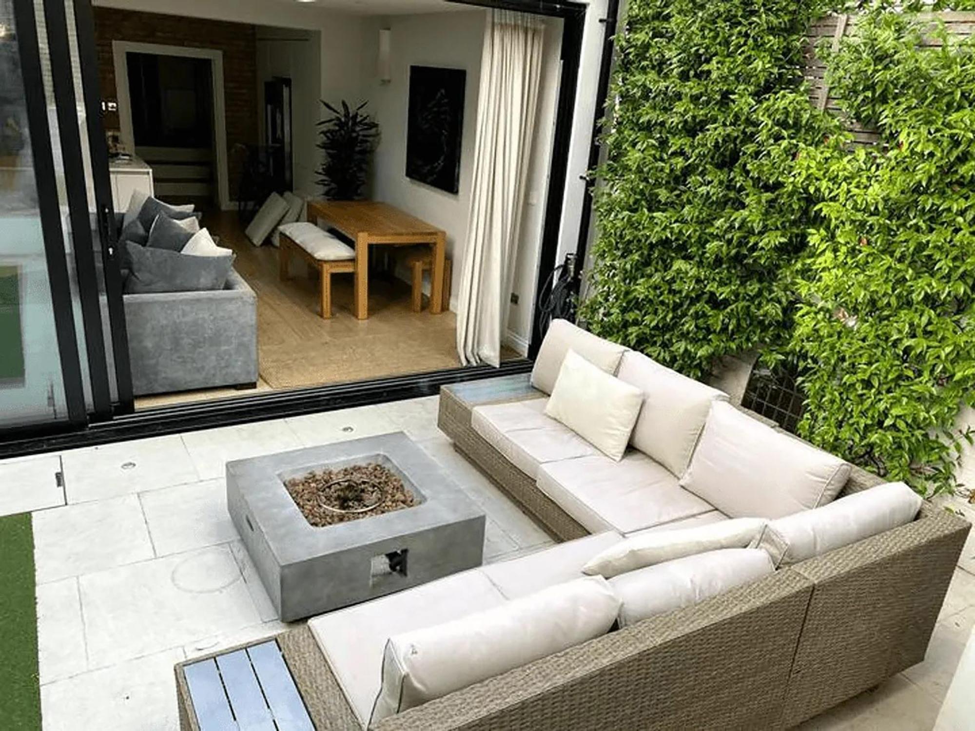 Apartamento Sleek 2 Bedroom Flat With Private Patio & Firepit In Shepherds Bush, Near Hammersmith *