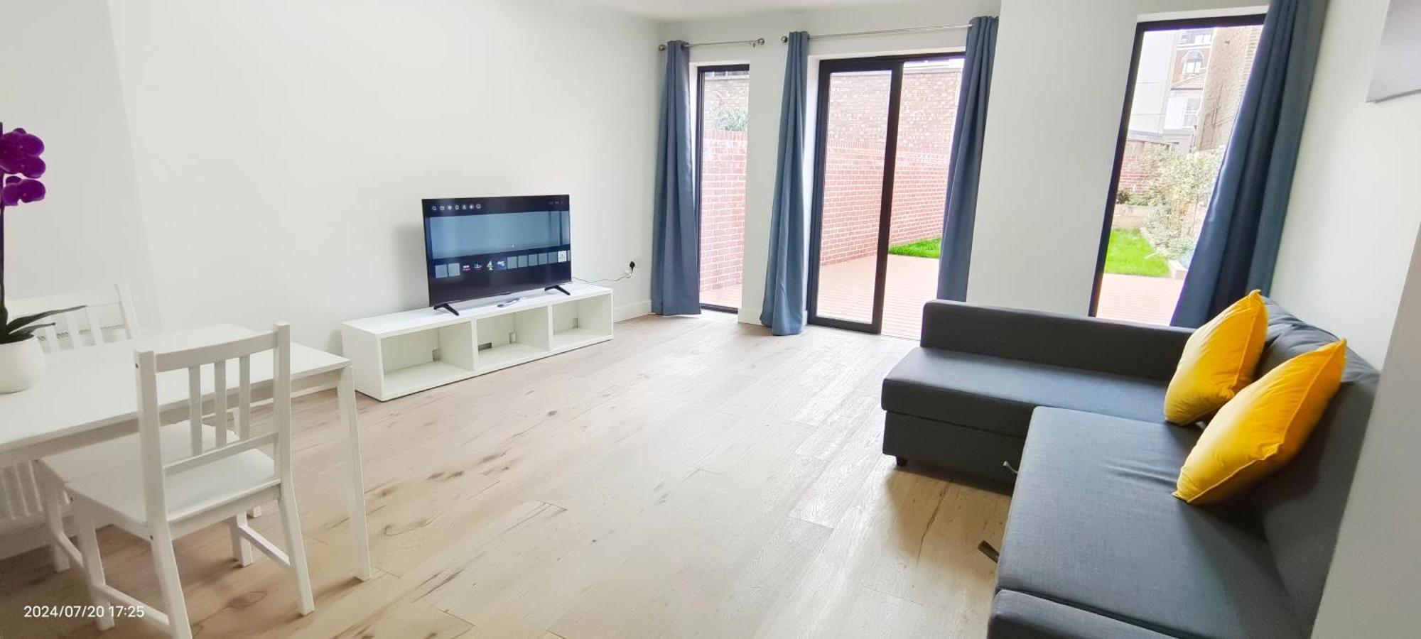 Spacious 2b2b With Garden Apartamento Londres