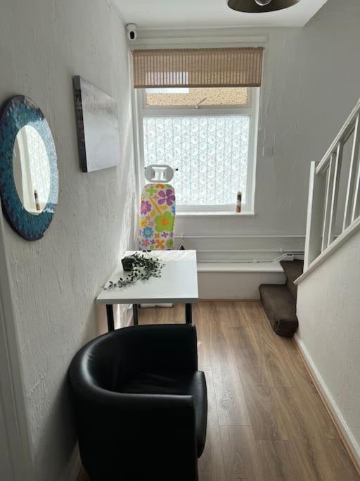 Lovely 4 Bedroom Spacious House In Camden Town-central Holiday home
