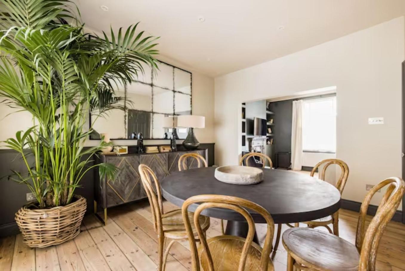 Vakantiehuis The North Kensington No2 *