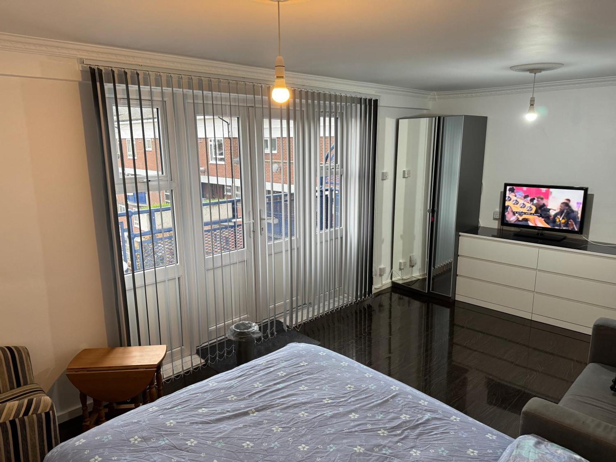 Hospedagem domiciliar Large Private With Balcony Londres