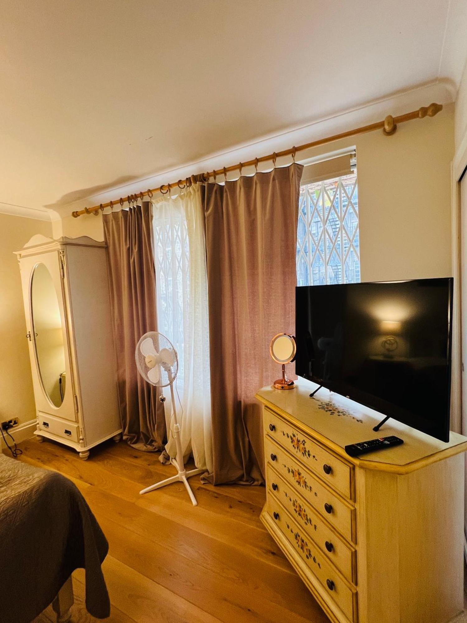 Bloomrooms@knightsbridge/hydepark Pousada *