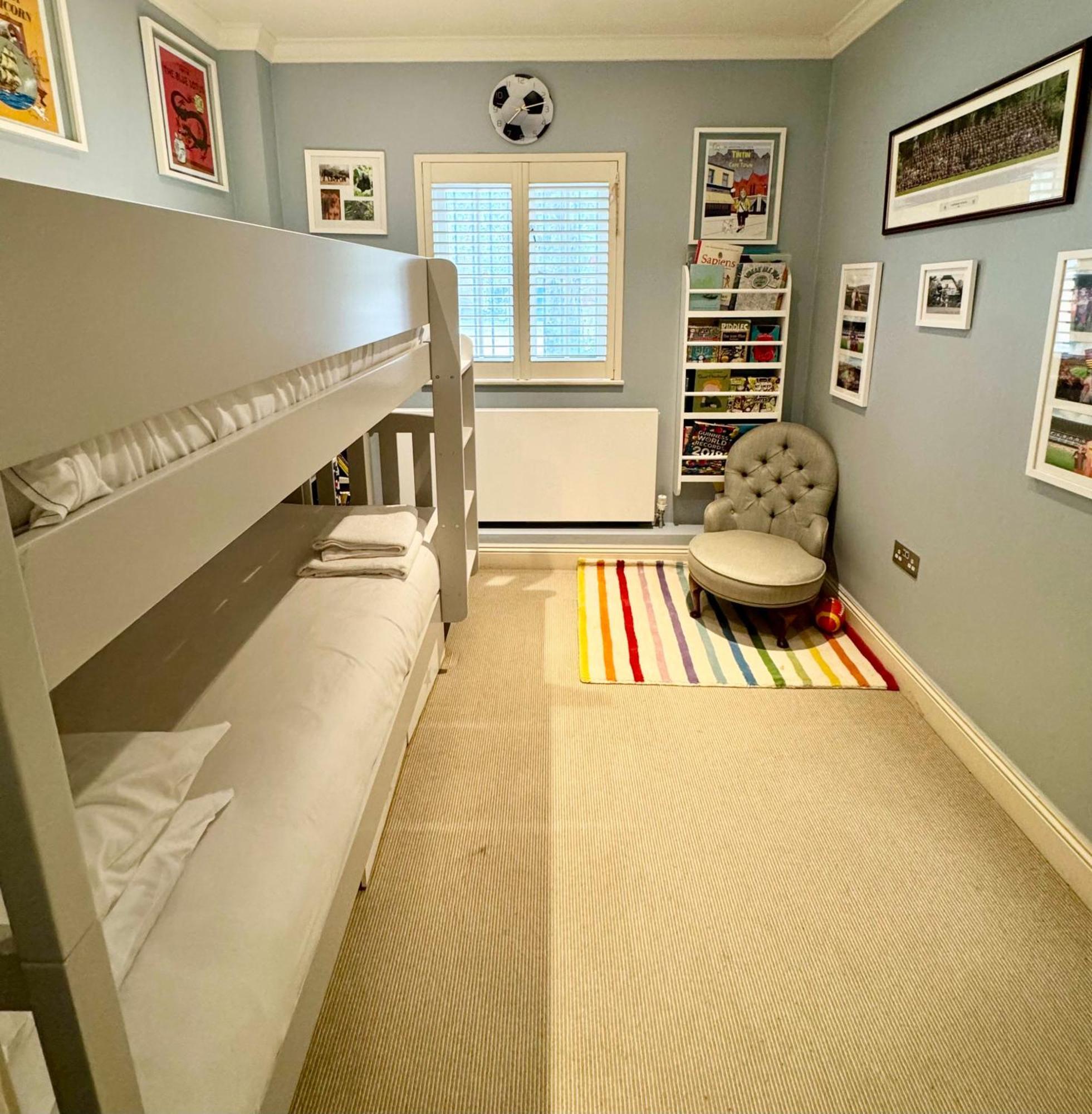Delightful 3-bed Family Bayswater Hébergement de vacances Londres