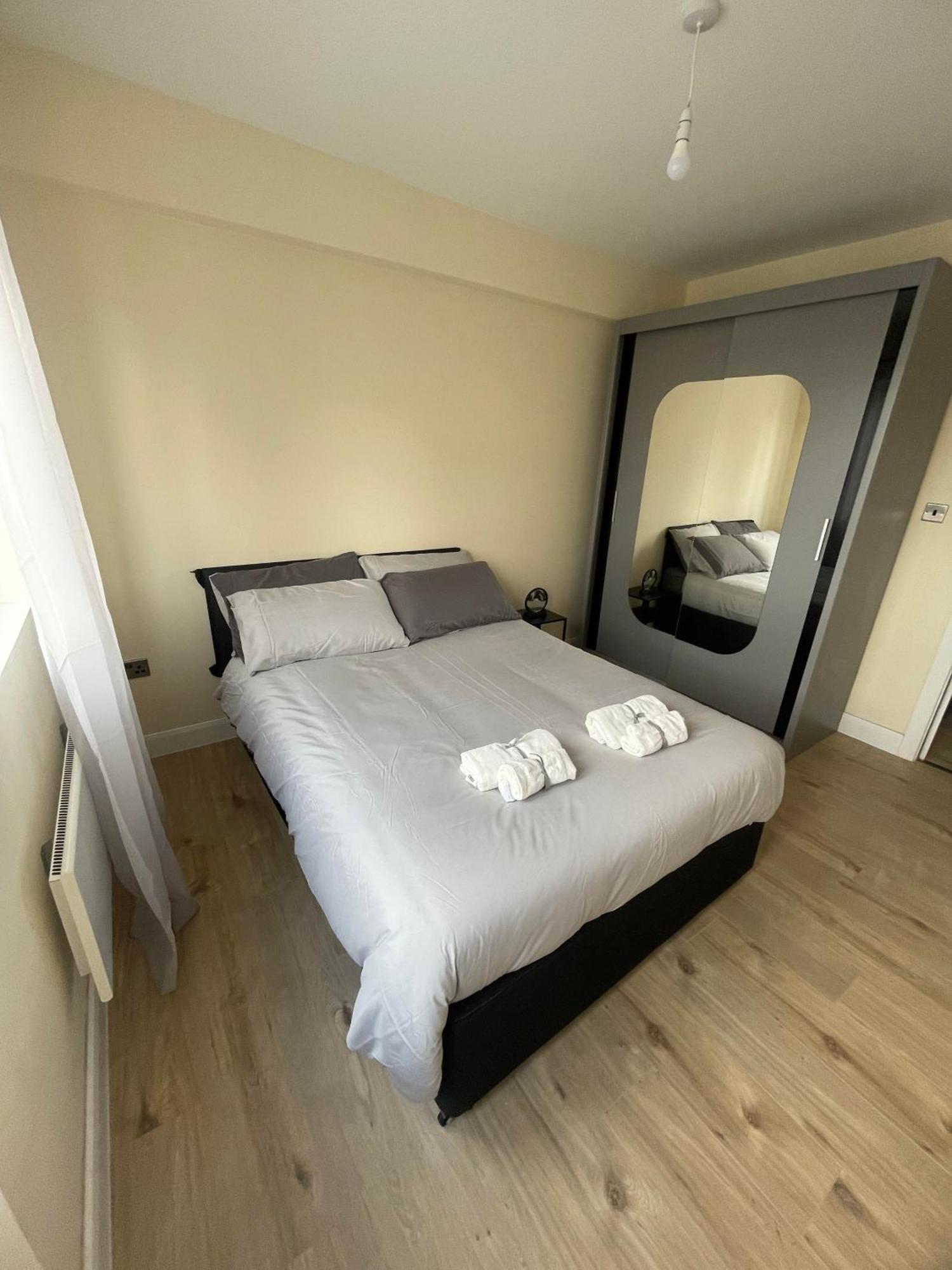Wembley Stunning Modern * London