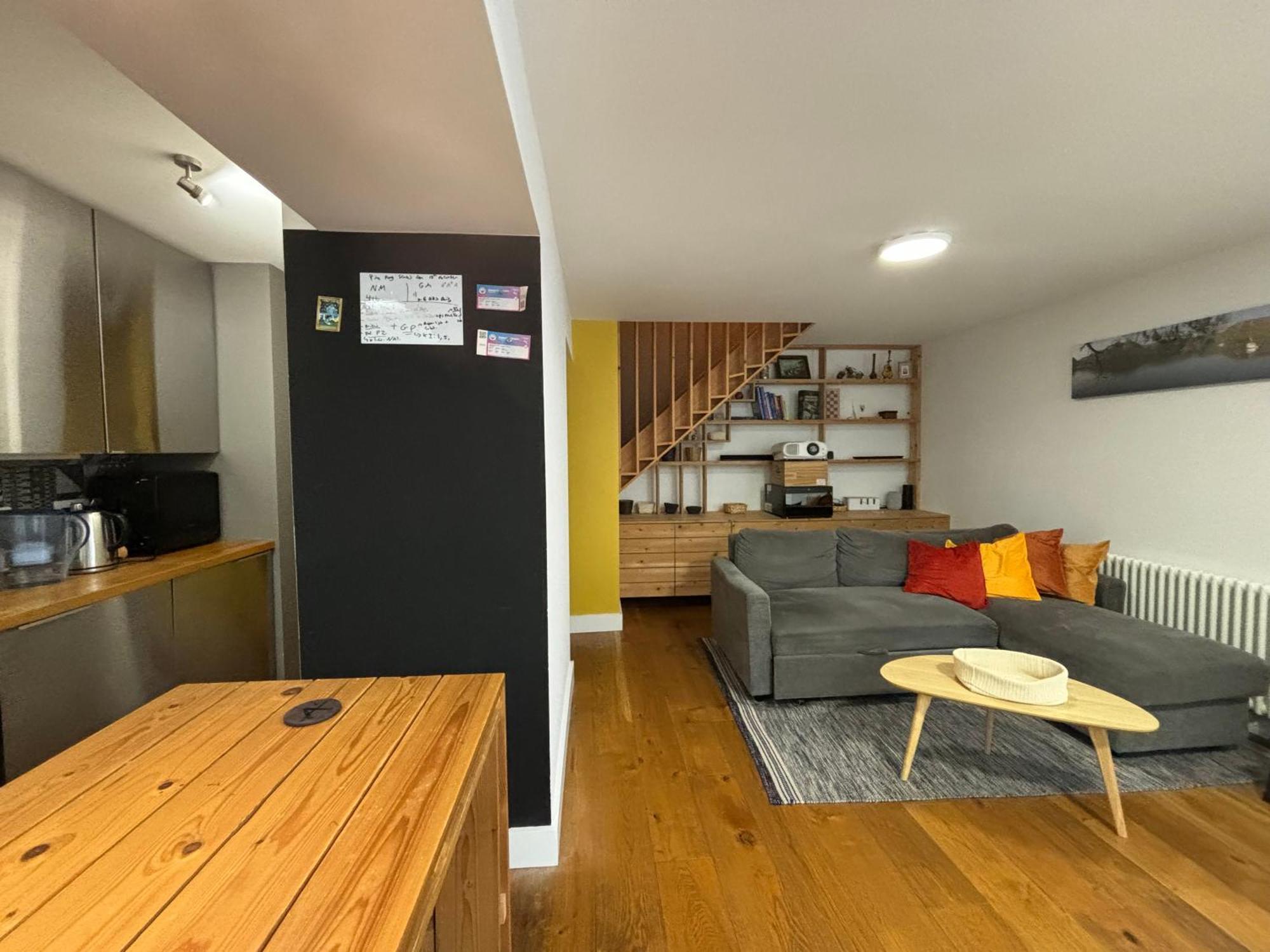 Appartement Contemporary Flat W Private Patio Fields
