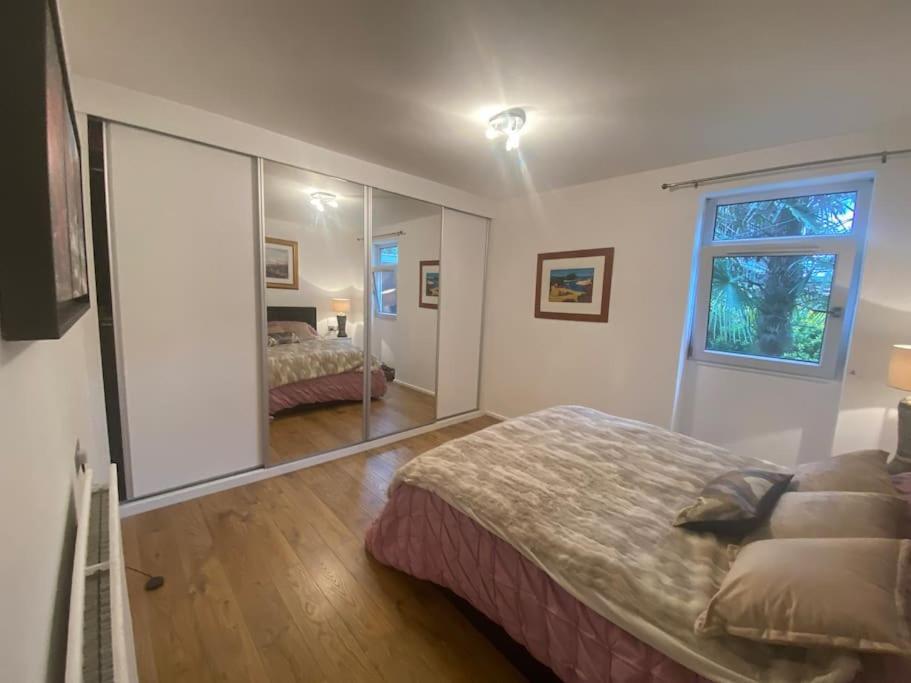 Retreat Escape In Oval - Elephant & Castle London