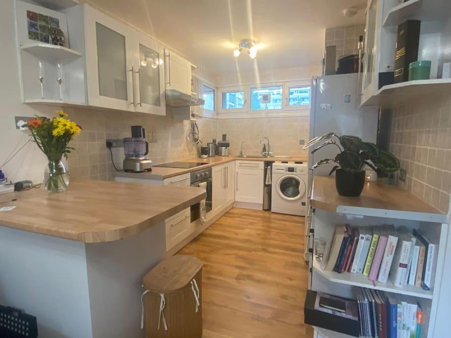 Apartment Retreat Escape In Oval - Elephant & Castle