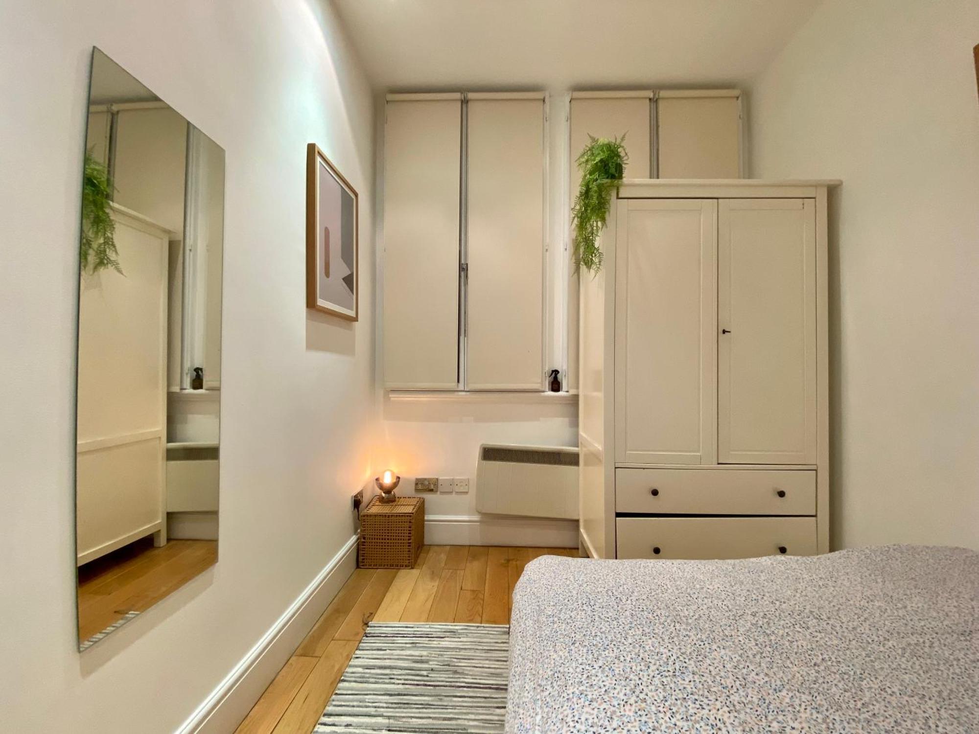 Appartement One-bed Flat In The Heart Of London, Bank Payment Required To The Host Up To 12h After You Have Made A Reservation