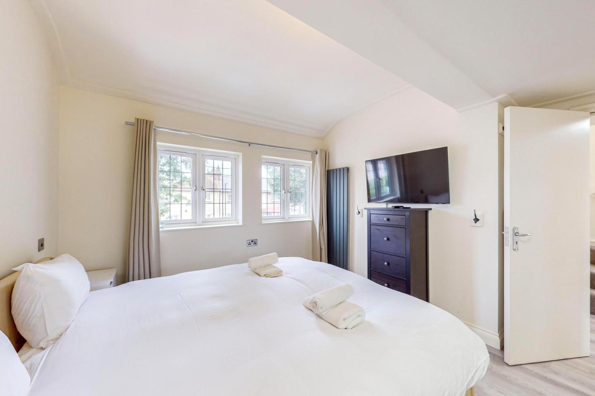 Ferienhaus 2bed With Free Parking & An Aircon - 40min To Centre *