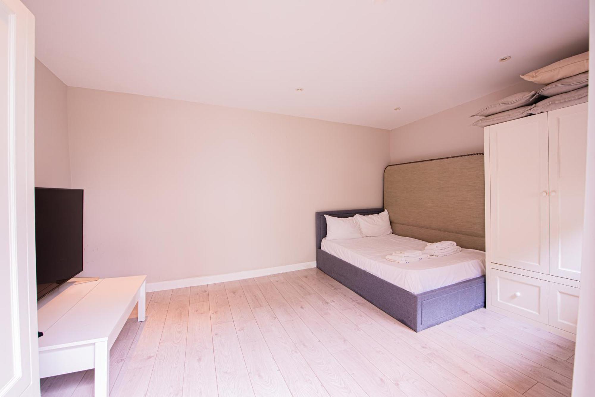 Stylish 3 Bedroom Flat In Little Venice Appartement Londres