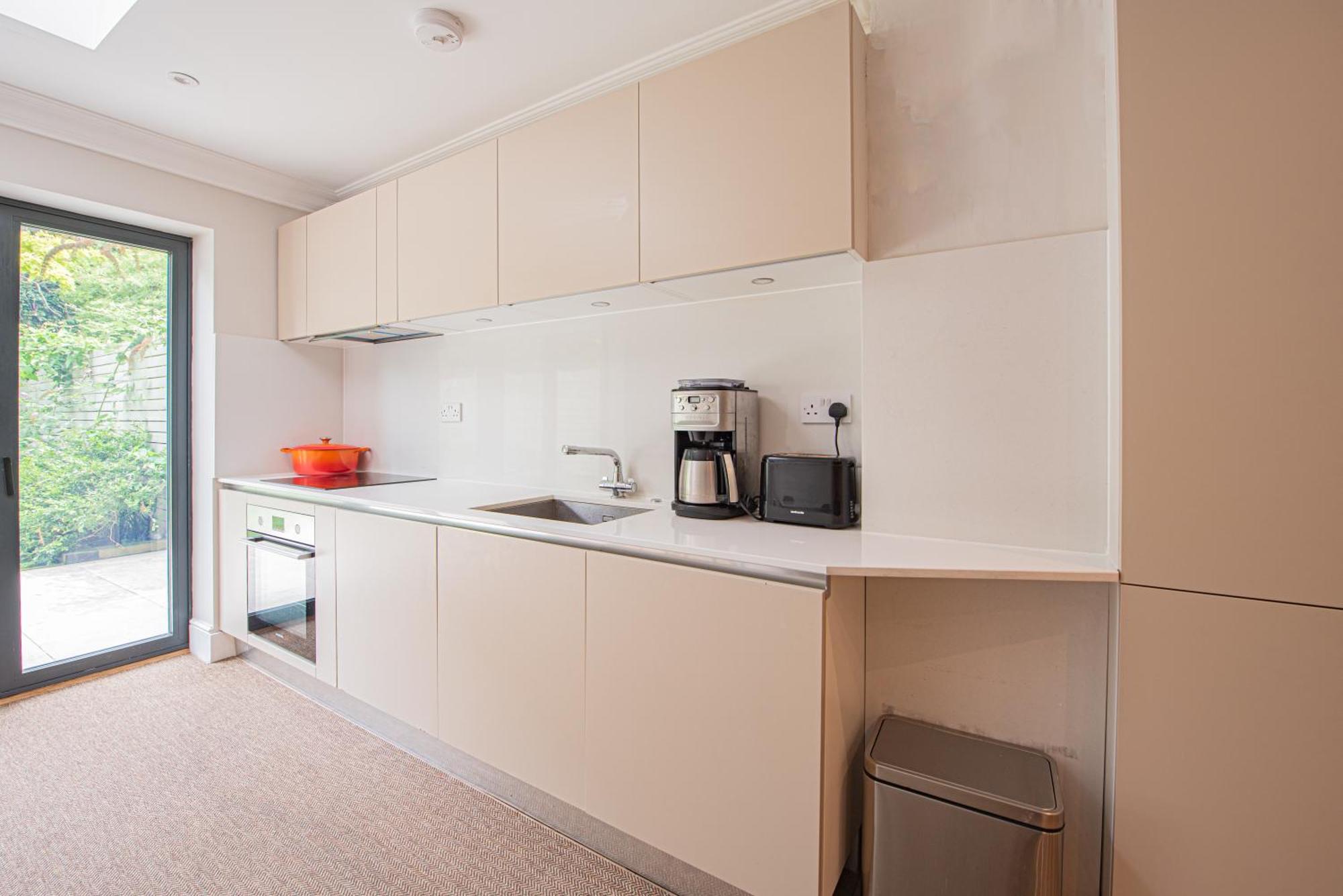 Stylish 3 Bedroom Flat In Little Venice Appartement Londres