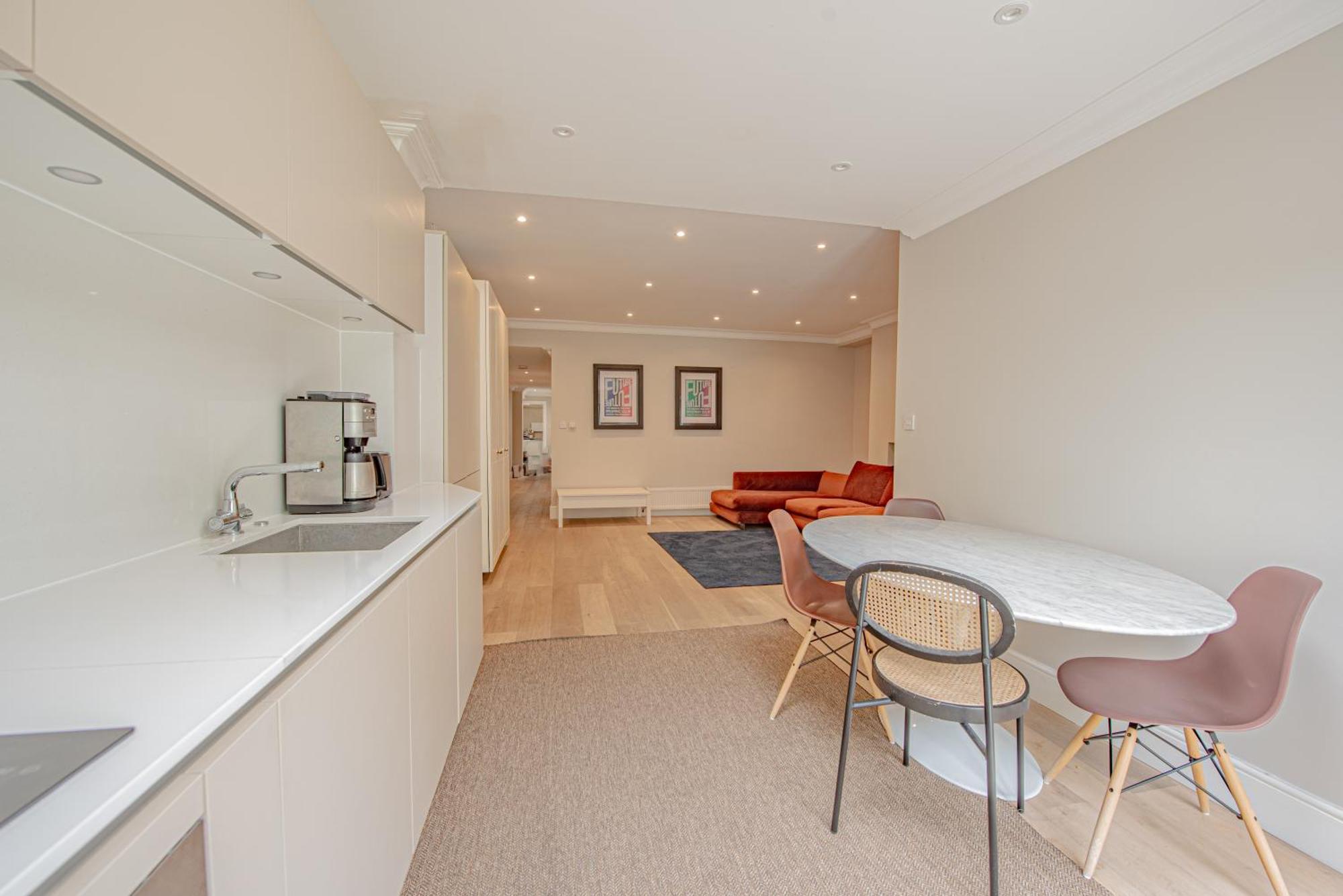 Stylish 3 Bedroom Flat In Little Venice Londres