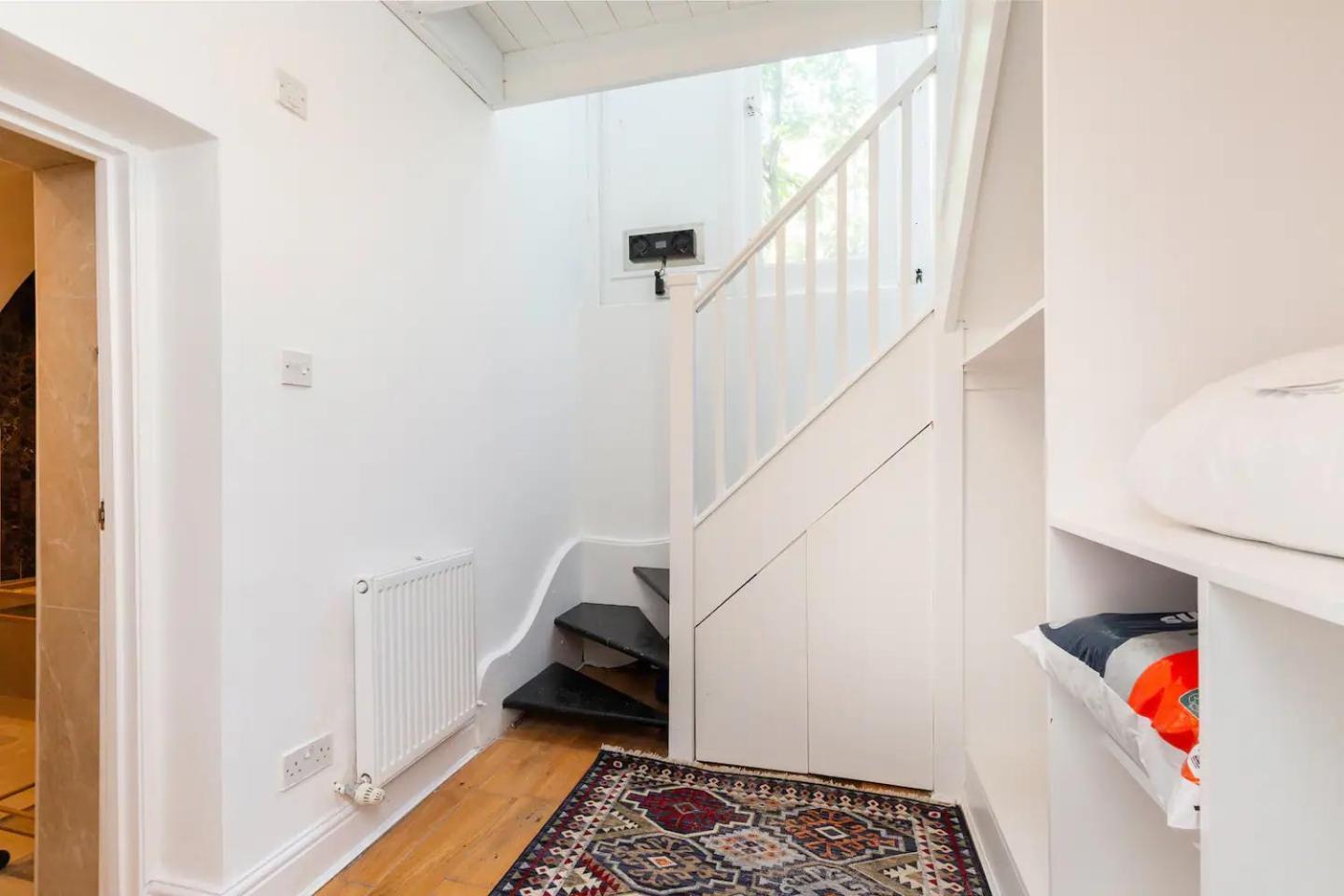 Apartment Stylishly Large Camden B1 London