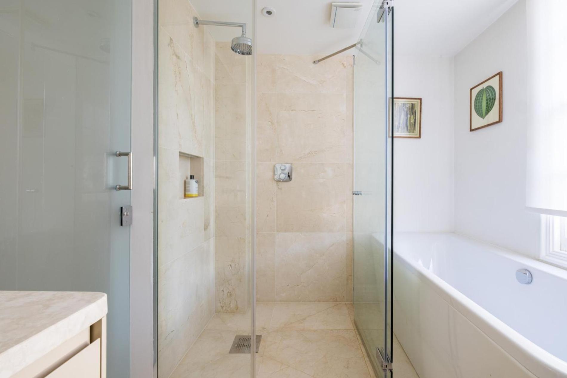 Sunny In Chelsea - Luxurious 3 Bedroom Chelsea Hébergement de vacances Londres
