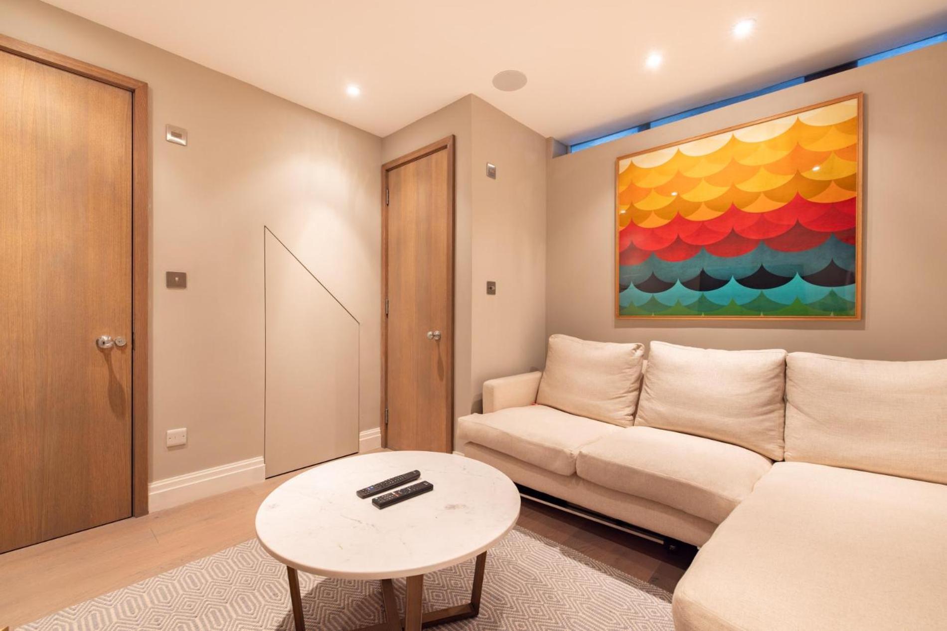 Sunny In Chelsea - Luxurious 3 Bedroom Chelsea Hébergement de vacances Londres