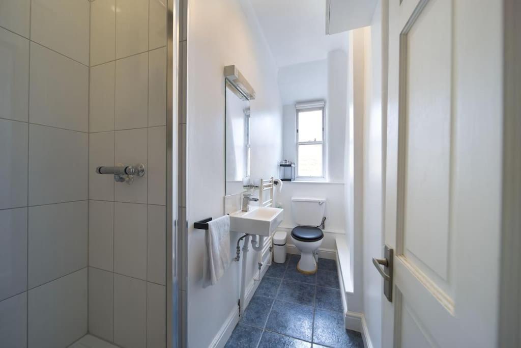 Top-floor Covent Garden Flat * Londres
