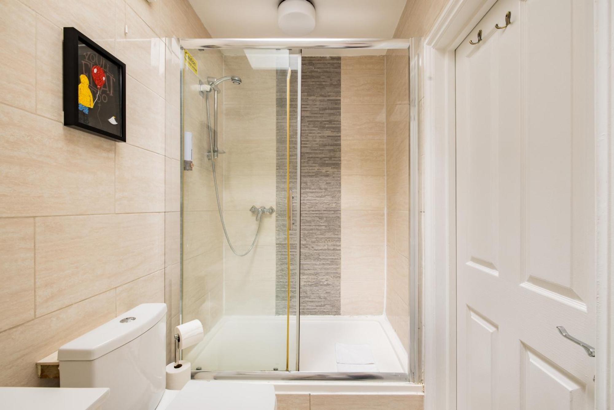 Wild Roses Serviced - Hackney Appartement *